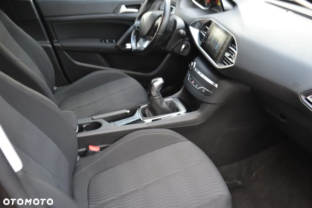 Peugeot 308 PureTech 110 Stop & Start Allure - 5