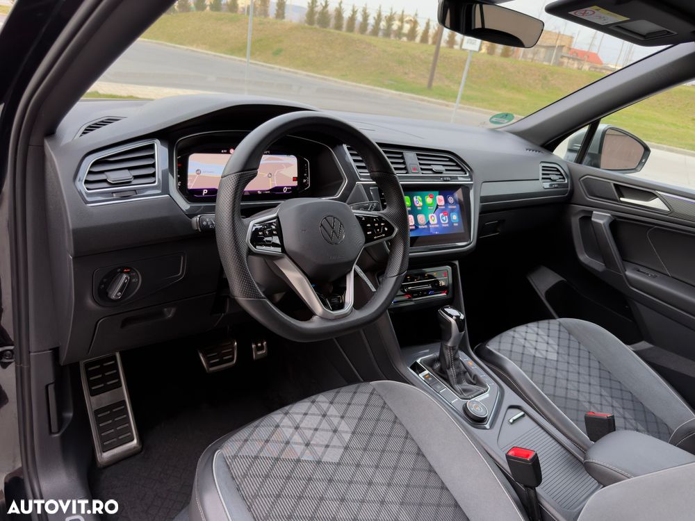 Volkswagen Tiguan 2.0 TDI SCR 4MOTION DSG R-Line - 12