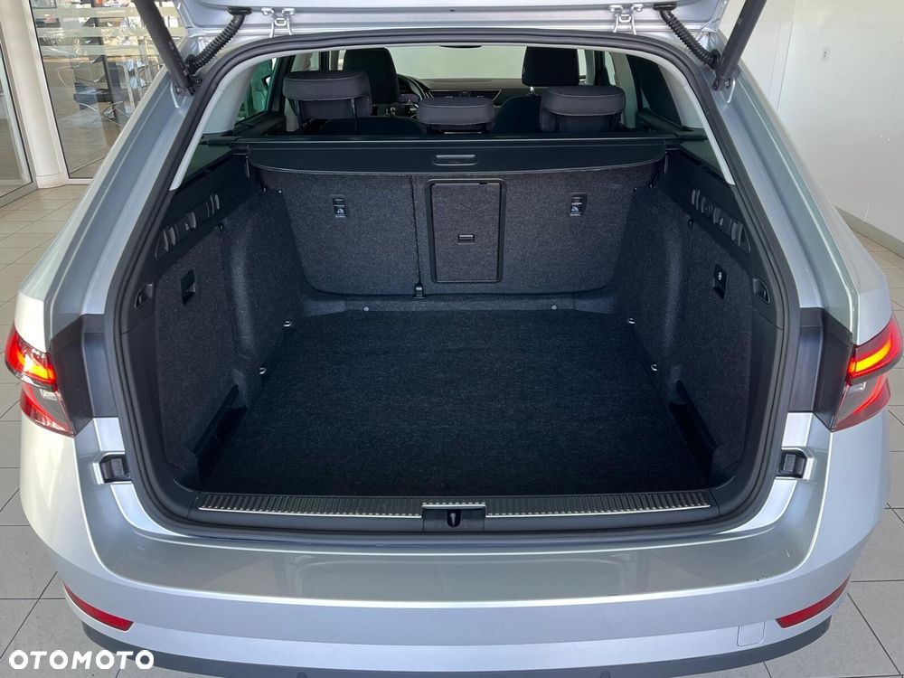 Skoda Superb 1.5 TSI Style DSG - 9