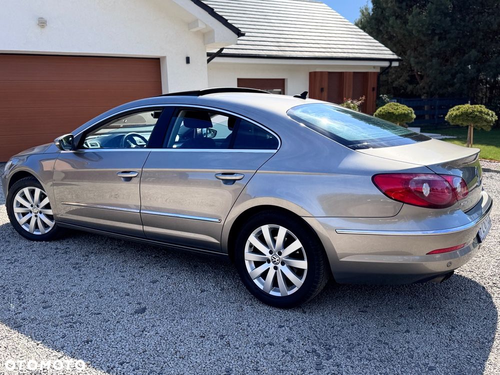 Volkswagen Passat CC 2.0 TDI BlueMotion Technology Exclusive - 38