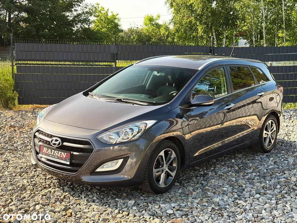 Hyundai i30 blue 1.6 CRDi DCT Passion - 11
