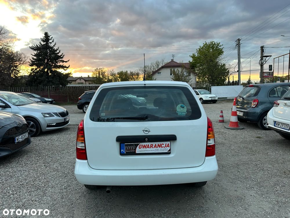 Opel Astra - 8