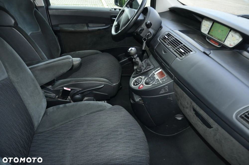 Citroën C8 HDi 165 Exclusive - 22