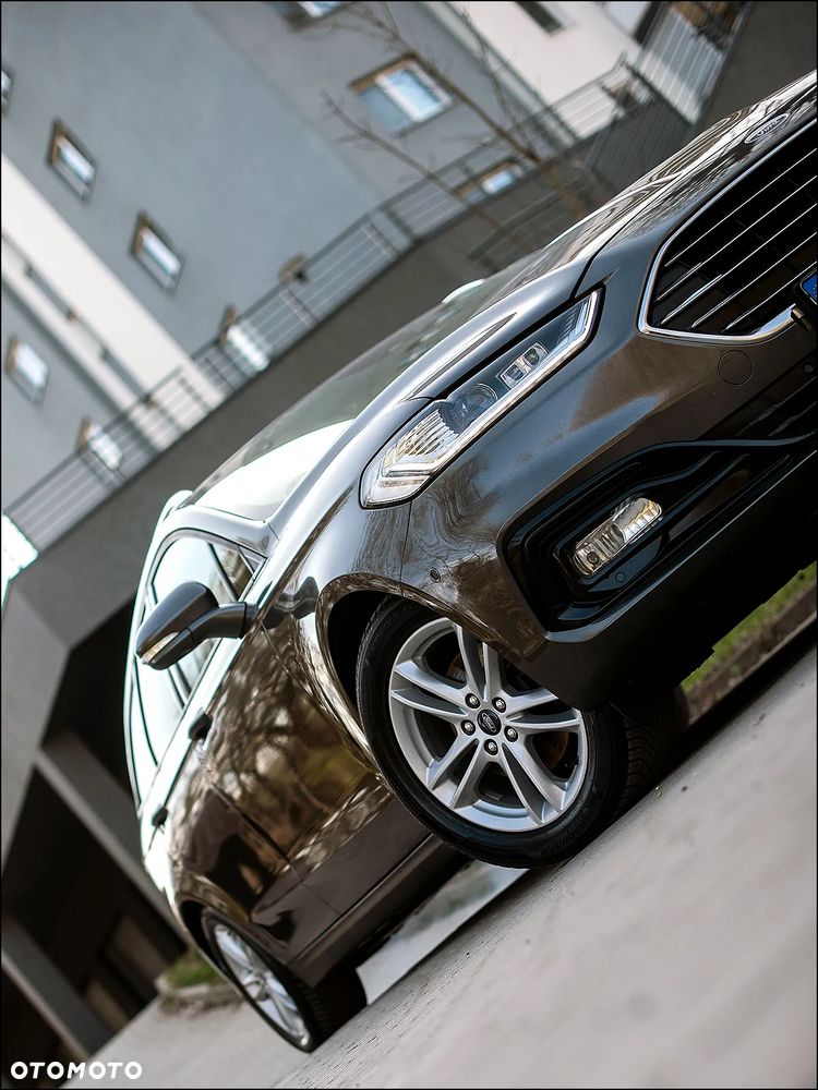 Ford Mondeo - 16