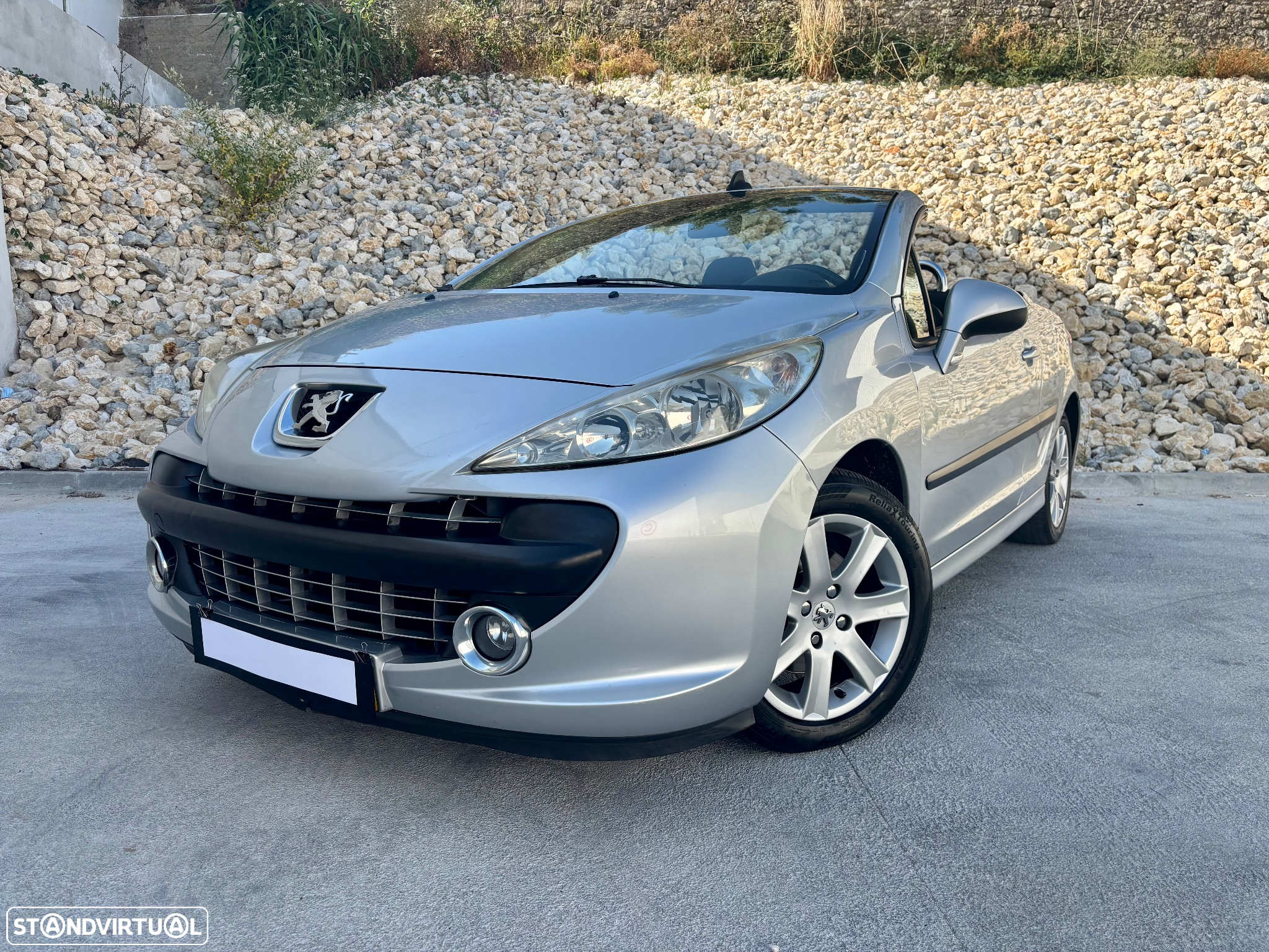 Peugeot 207 CC 1.6 HDi FAP Sport - 11