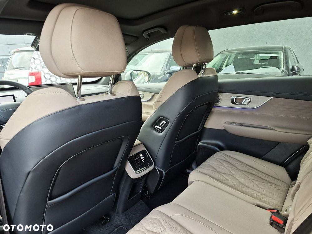 Chery Tiggo 8 1.5 T-GDI Super Hybrid Prestige DCT - 26