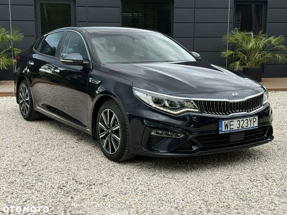 Kia Optima - 1