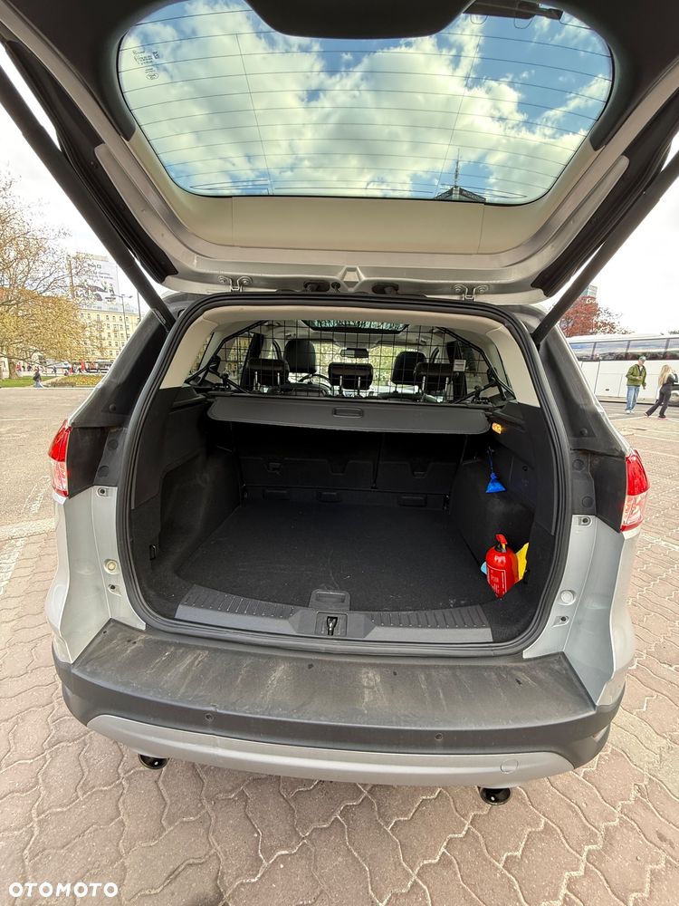 Ford Kuga 2.0 TDCi 4x4 Titanium - 5