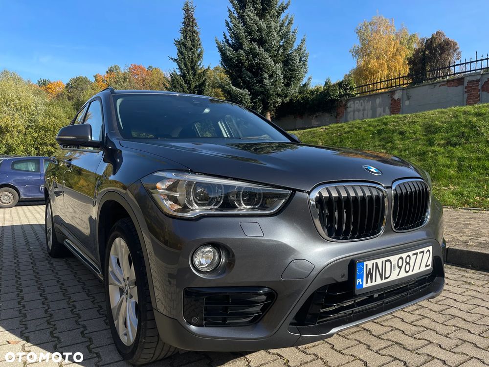 BMW X1 xDrive25d Sport Line - 4