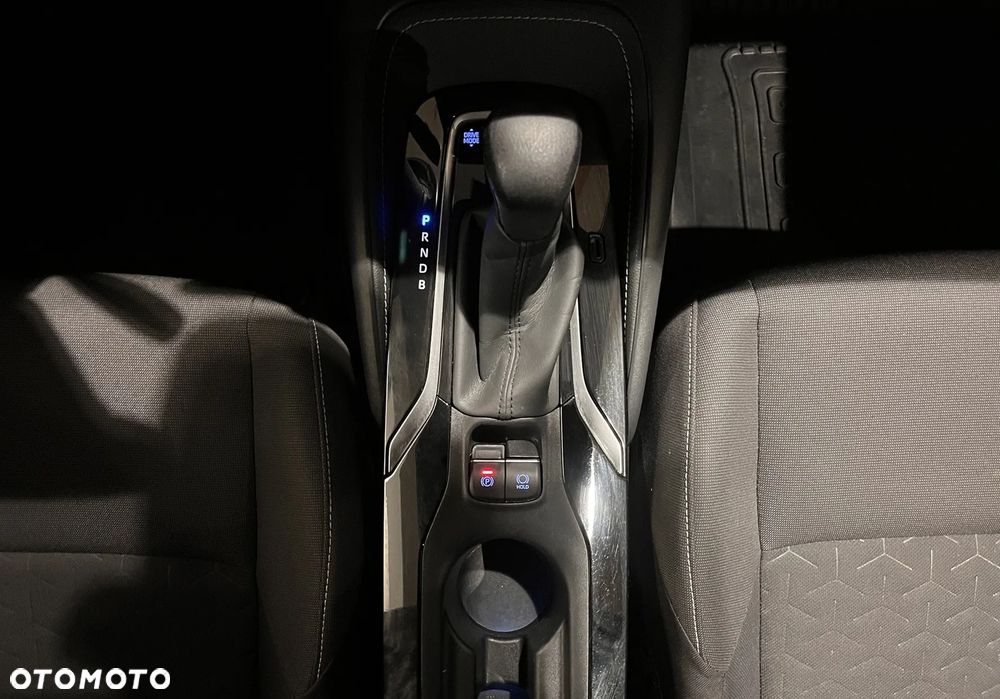 Toyota Corolla 1.8 Business Edition - 19