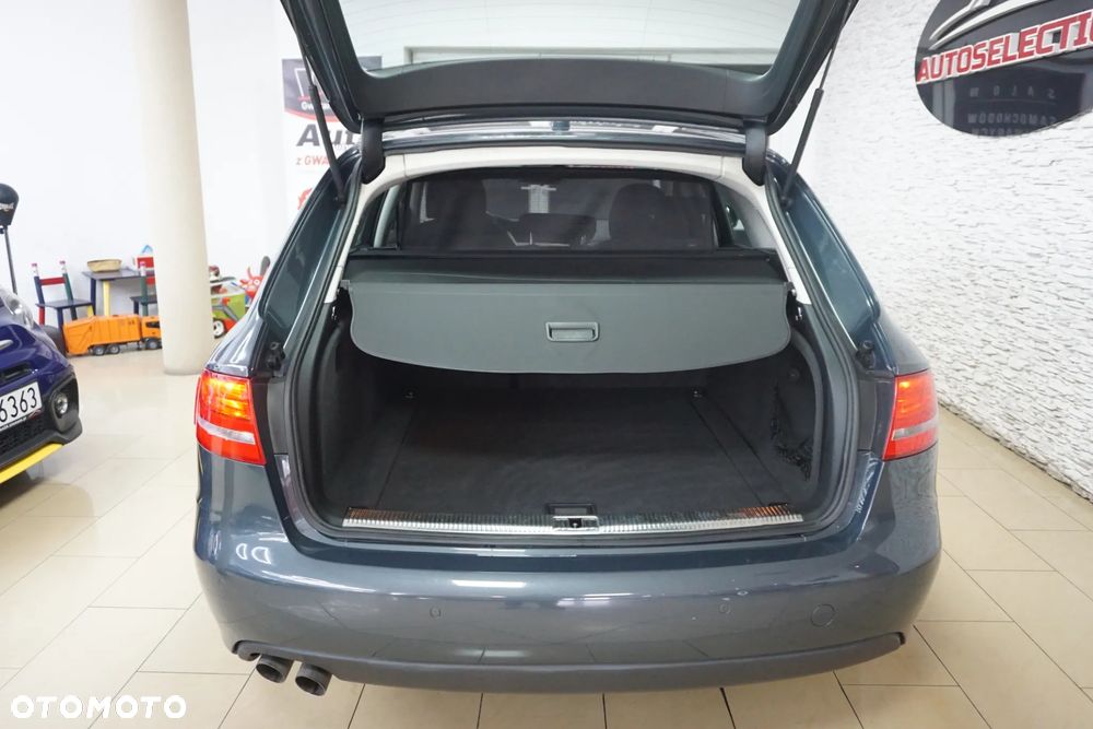 Audi A4 Avant 2.0 TDI - 19
