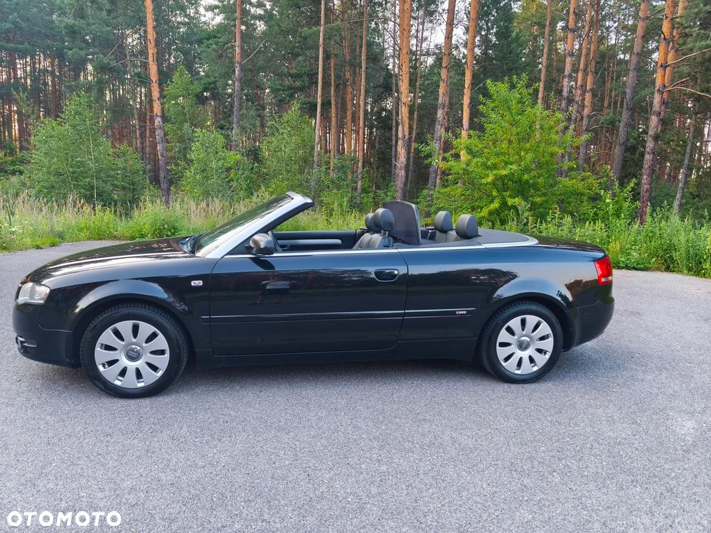 Audi A4 Cabrio 2.0 TDI DPF - 2