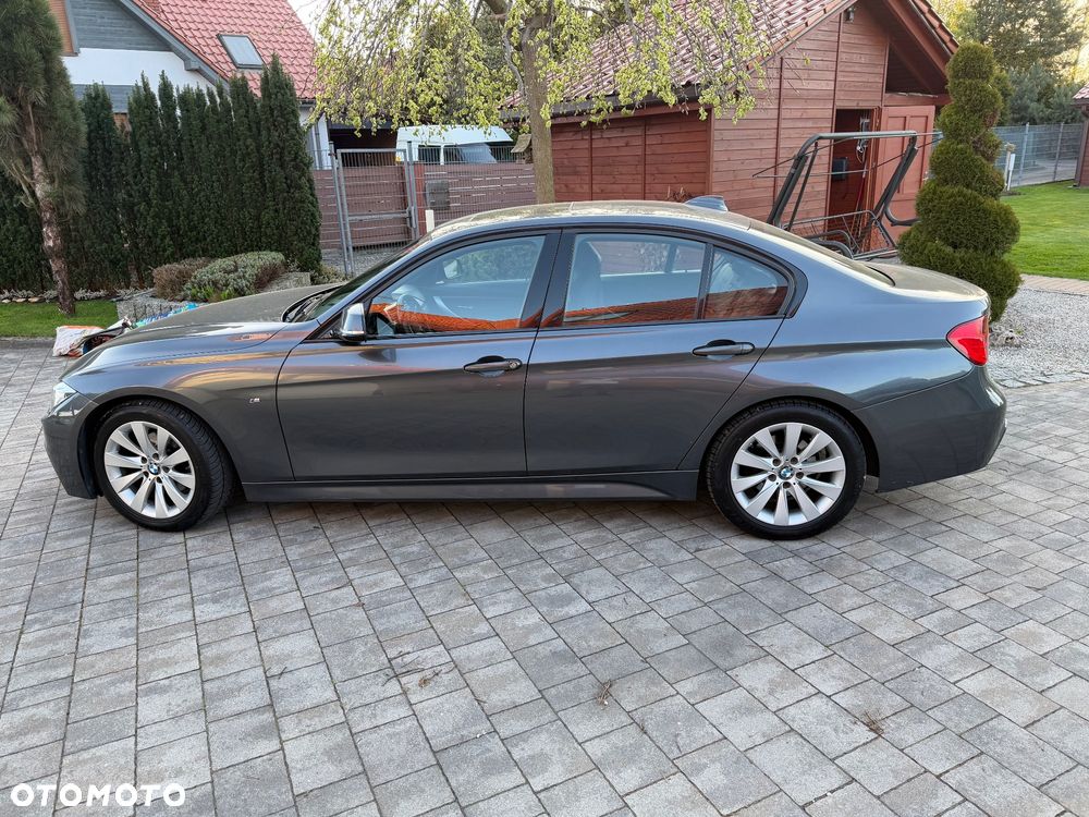 BMW Seria 3 - 27