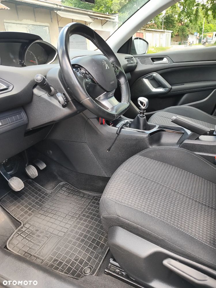 Peugeot 308 1.5 BlueHDi Active Pack S&S - 22