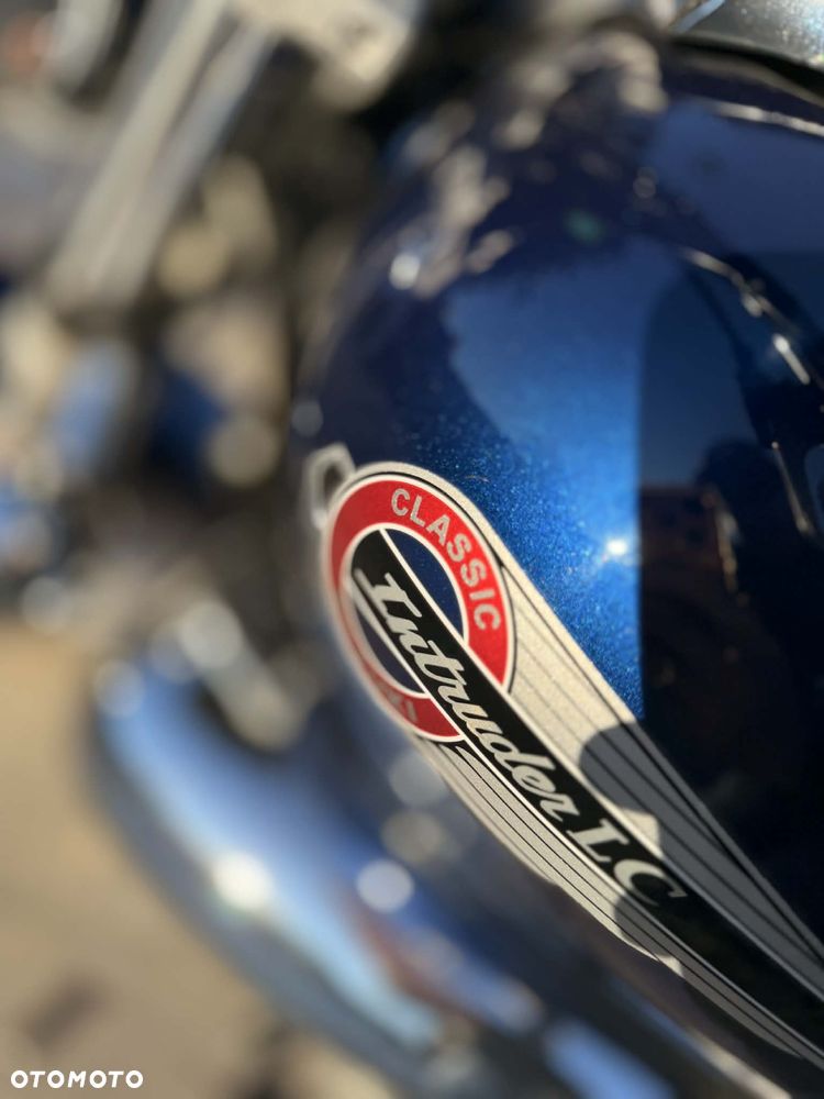 Suzuki Intruder - 31