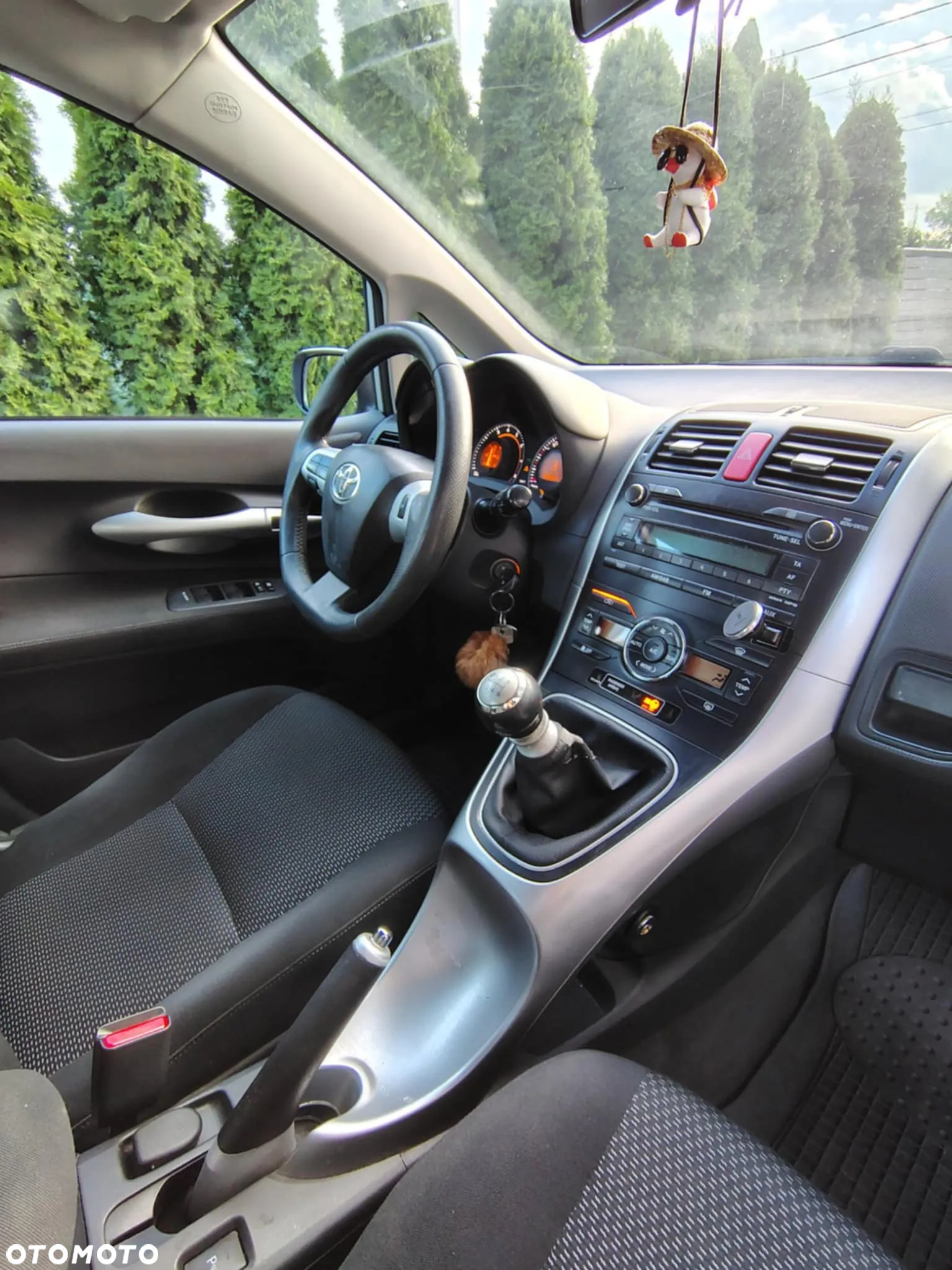 Toyota Auris 1.6 Premium - 13