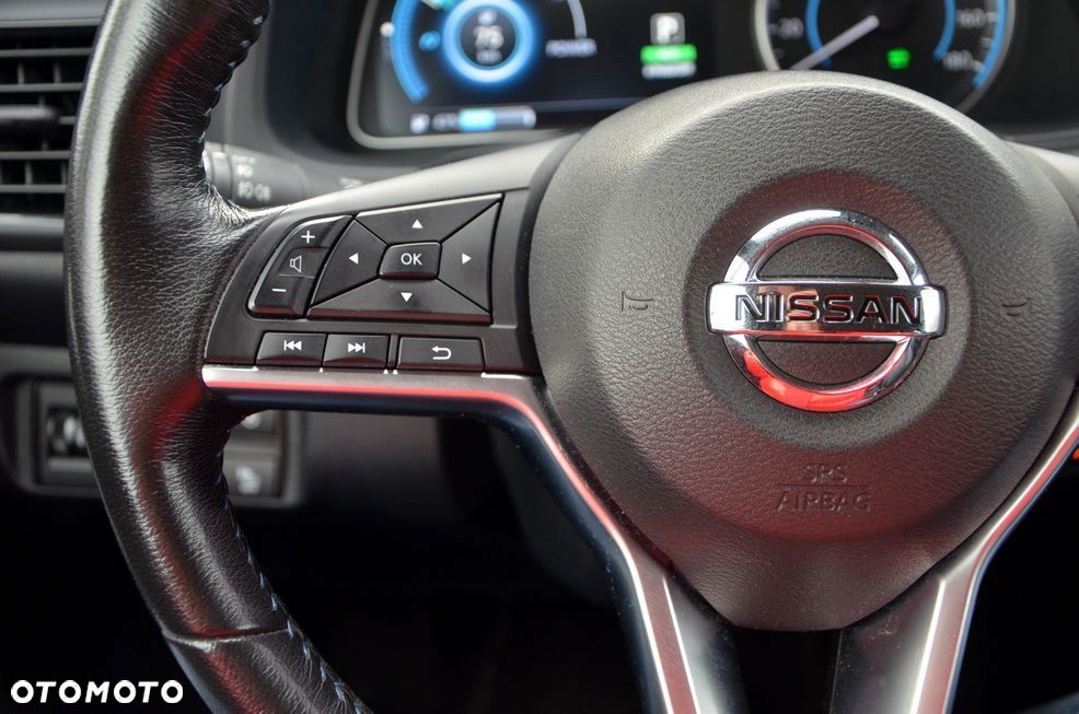 Nissan Leaf 40 kWh N-CONNECTA - 13