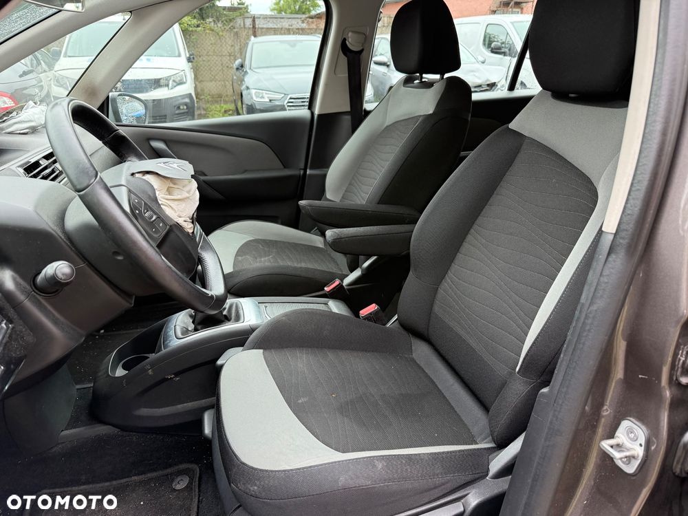 Citroën C4 Grand Picasso - 15