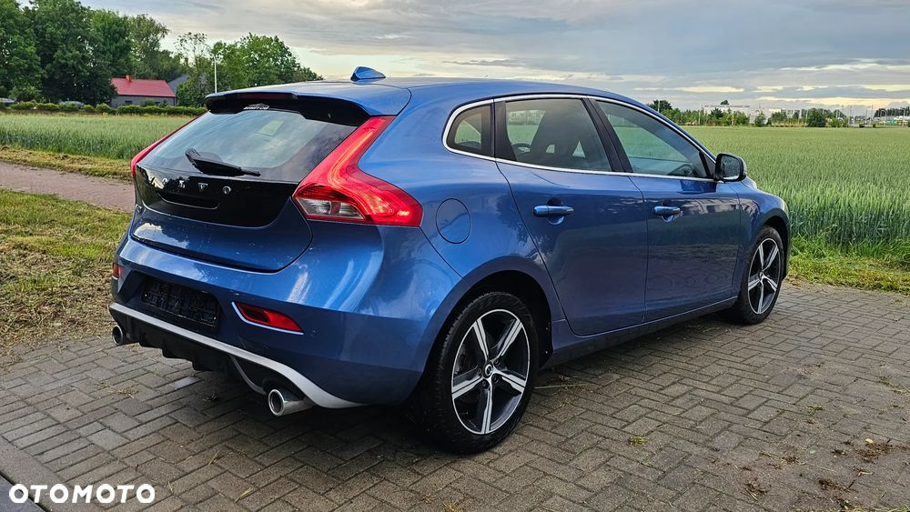 Volvo V40 D2 RDesign - 13