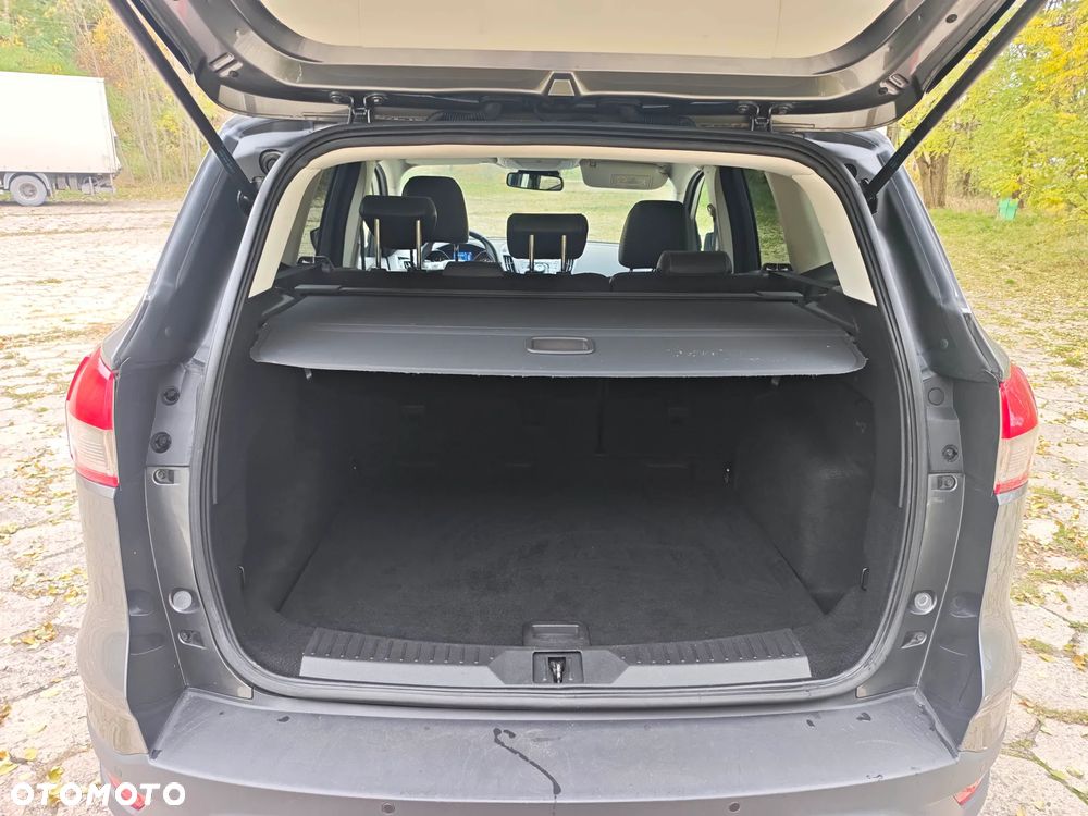 Ford Kuga 2.0 TDCi 4x4 Titanium - 18