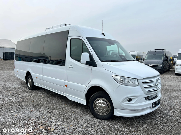 Mercedes-Benz Sprinter 517