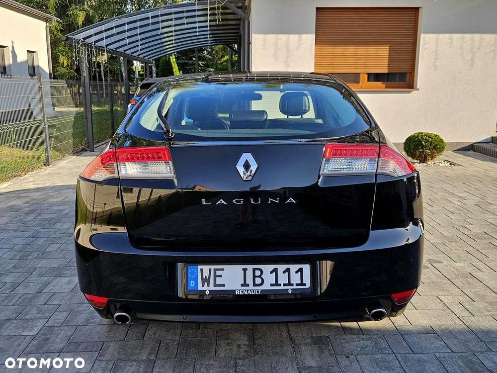 Renault Laguna 2.0T Initiale - 9