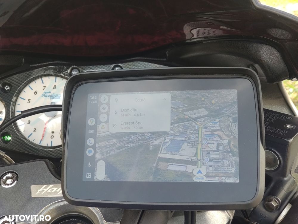 Suzuki GSX 1300R Hayabusa - 9