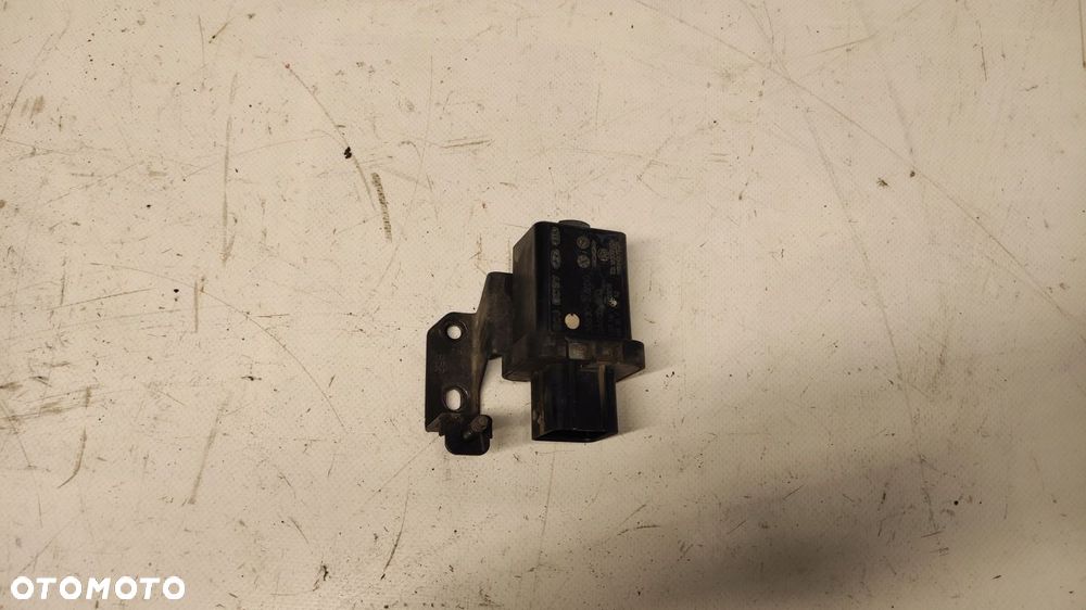 PRZEKAŹNIK ŚWIEC ŻAROWYCH KIA CEED III 1.6 CRDI D4FE 36830-2U200 17-24 - 1