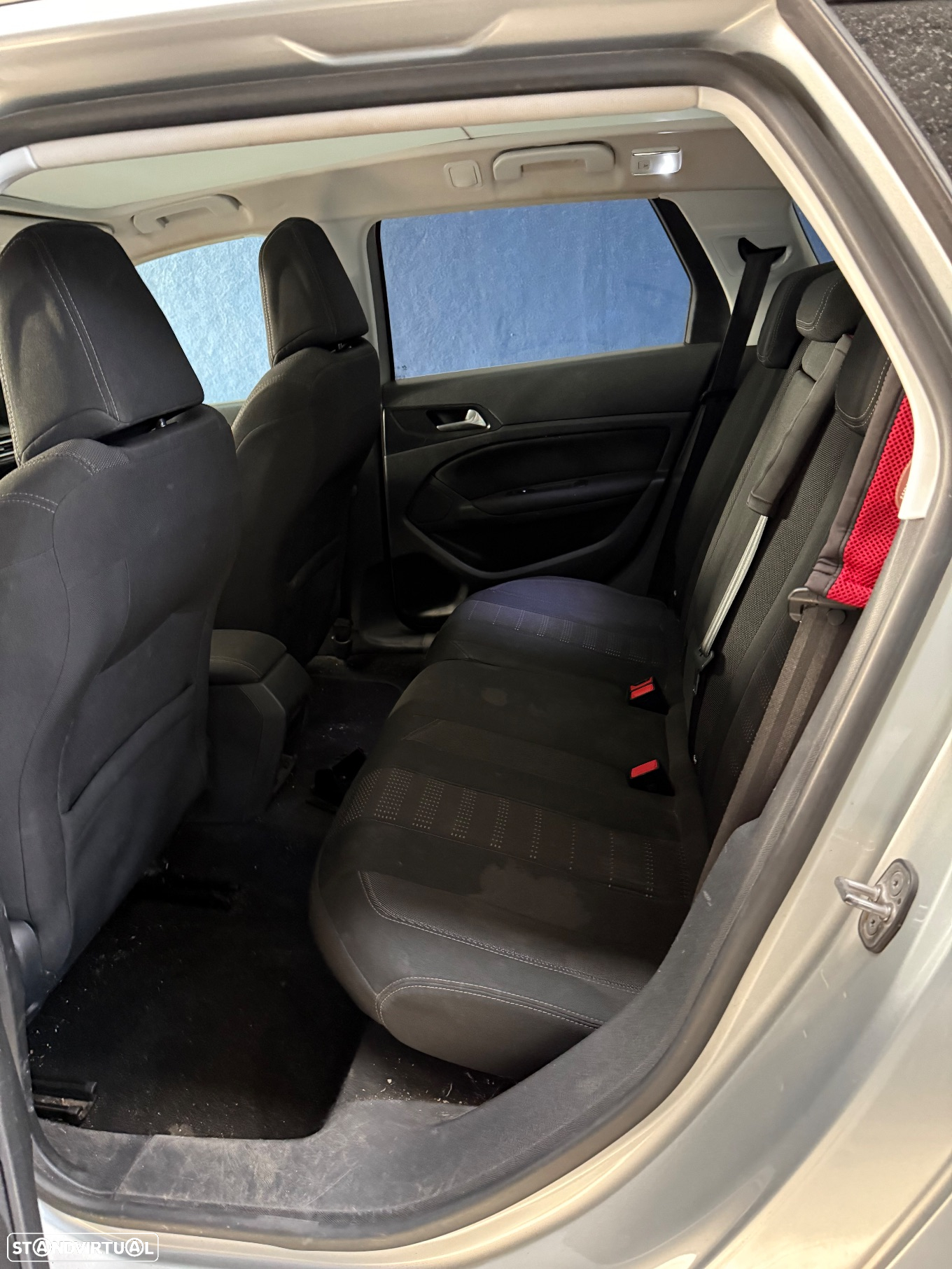 Peugeot 308 SW - 9
