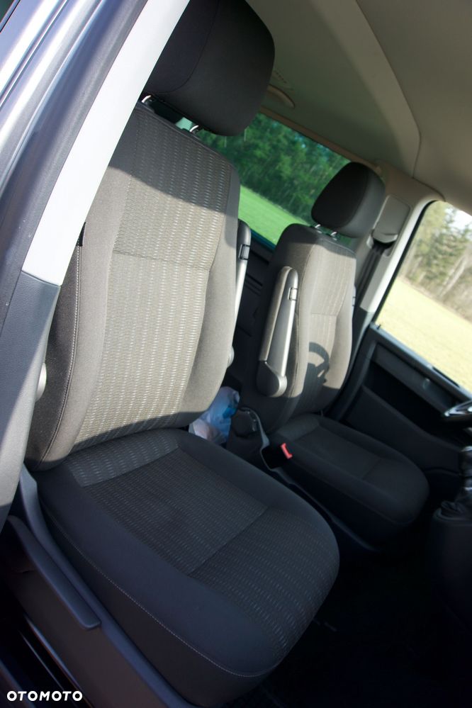 Volkswagen Caravelle 2.0 TDI L2 Highline - 25