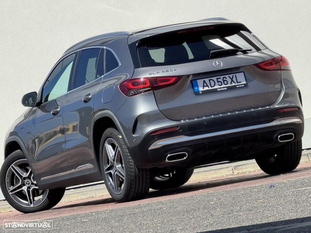 Mercedes-Benz GLA 250 e AMG Line - 48