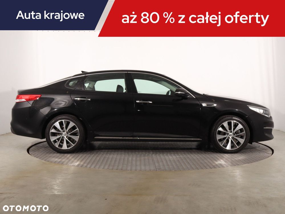 Kia Optima - 8