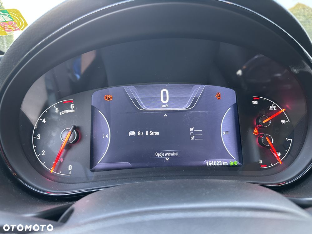 Opel Insignia - 23