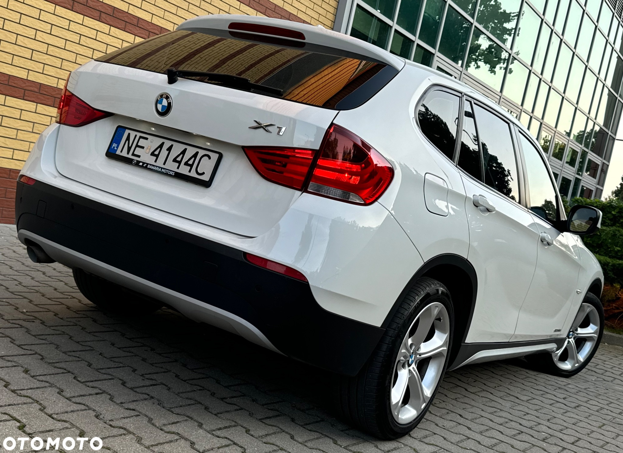 BMW X1 sDrive18d Sport Line - 13