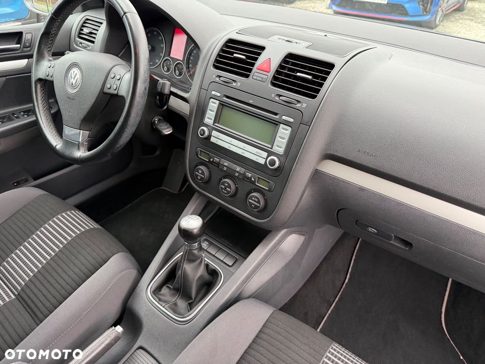 Volkswagen Golf 1.6 United - 39