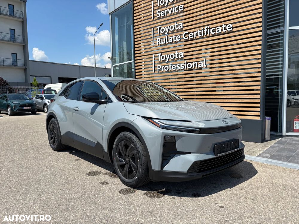 Toyota C-HR 72 kWh Dynamic Long Range