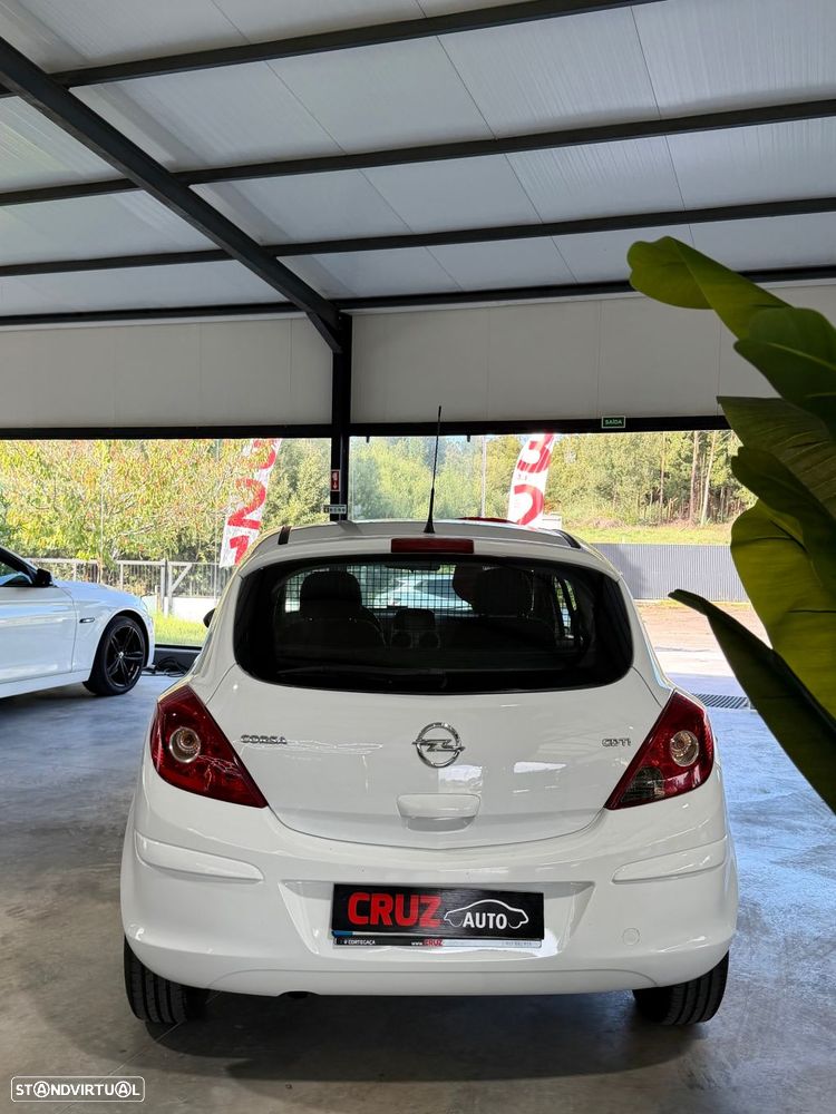 Opel Corsa 1.3 CDTi City - 21