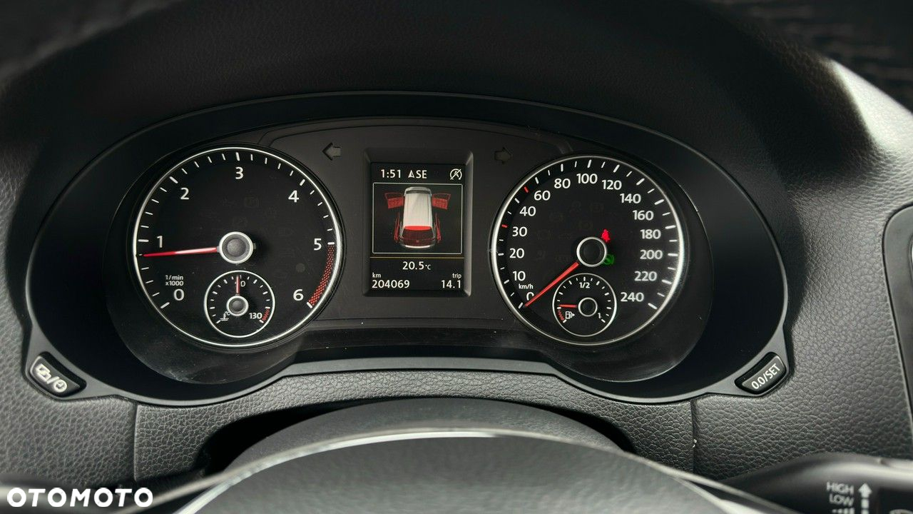 Volkswagen Sharan - 18