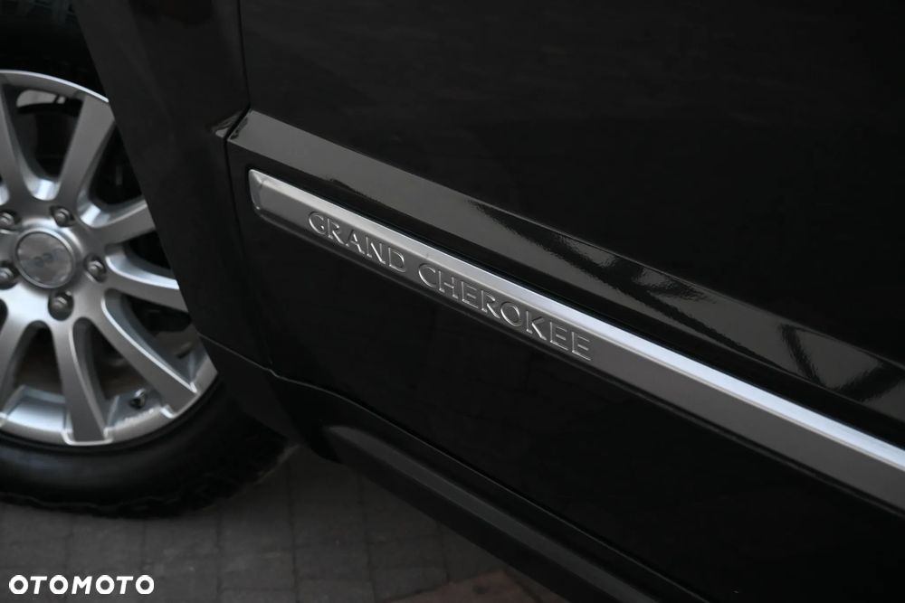 Jeep Grand Cherokee 5.7 V8 HEMI Automatik Overland - 21