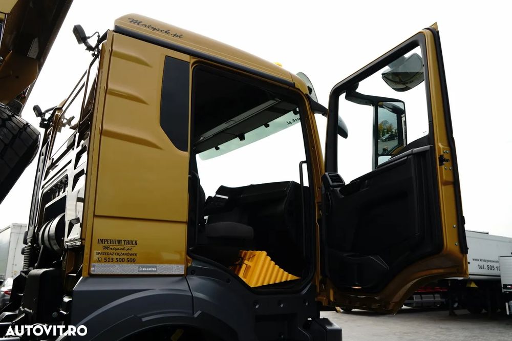MAN TGS 41.480 / 8X6 / BASCULATOR / S1 - BASCULATOR SPATE / AUTOMAT / NOU-NOUȚ / DISPONIBIL IMEDIAT / ECHIPAMENTE BOGATE / AUR METALIZAT / - 37