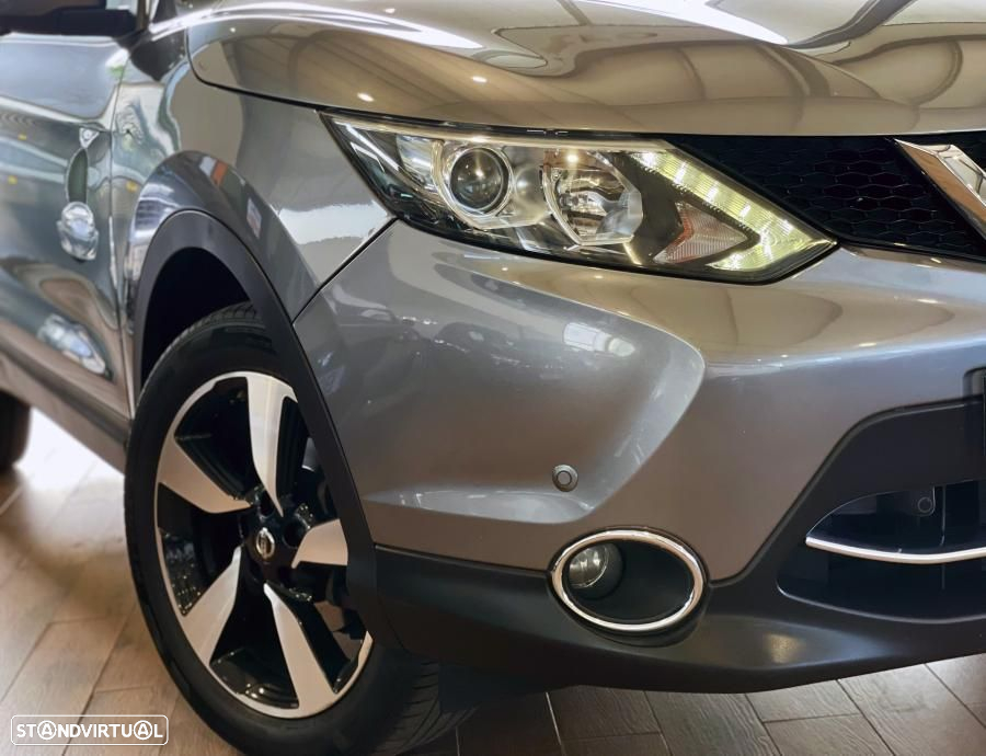 Nissan Qashqai 1.5 dCi N-Connecta - 6