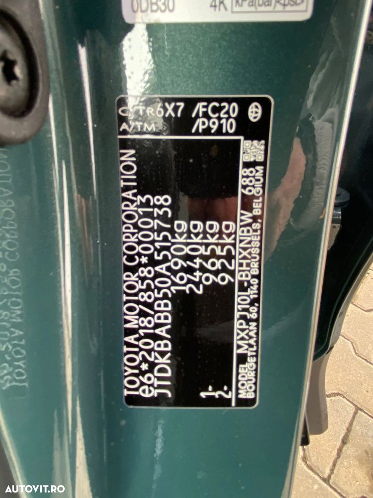 Toyota Yaris Cross 1.5 VVT-i HSD 116 4x2 HEV Dynamic - 17