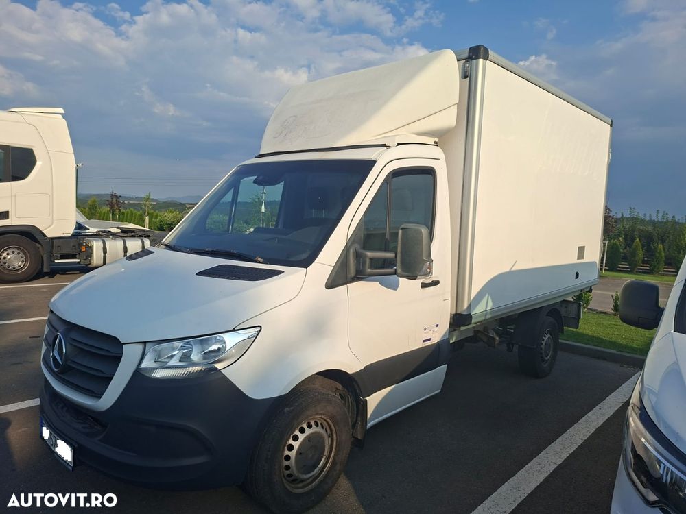 Mercedes-Benz SPRINTER - 2
