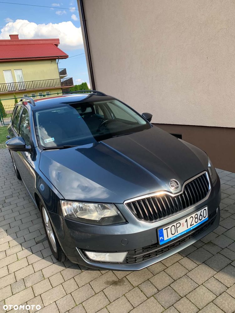 Skoda Octavia 2.0 TDI Ambition DSG - 2