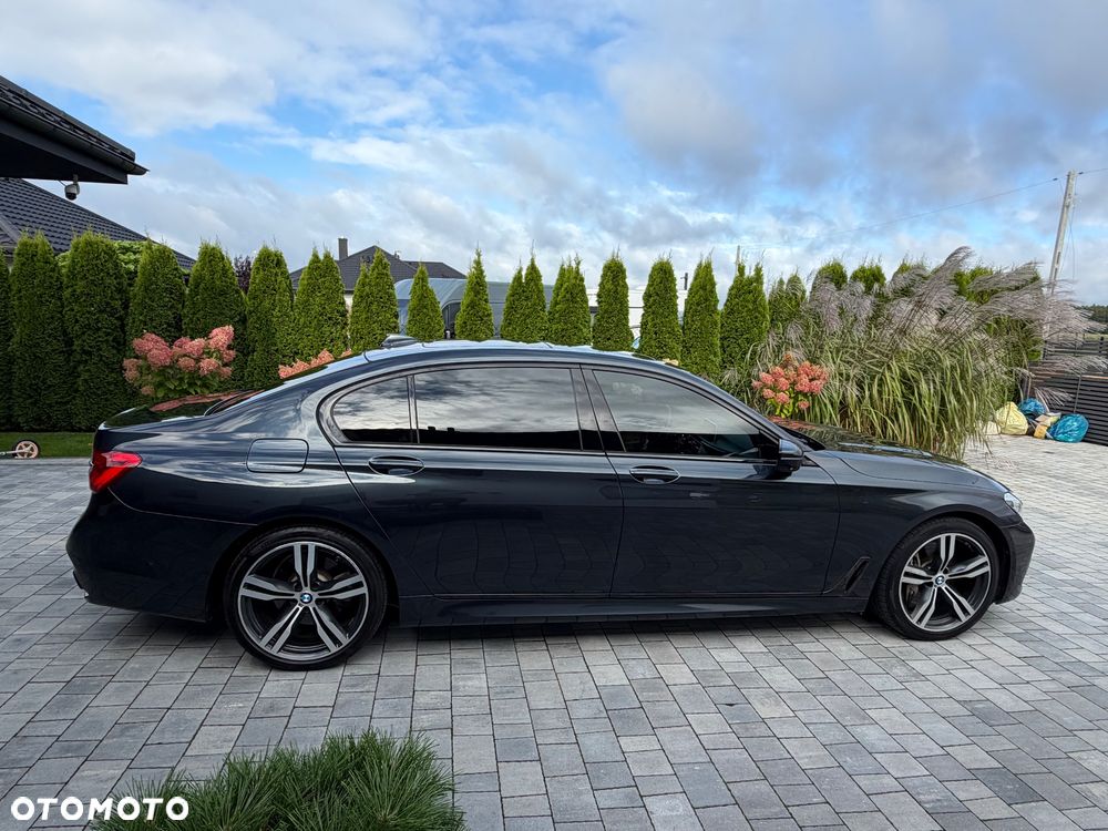BMW Seria 7 750Li xDrive Edition Exclusive - 14