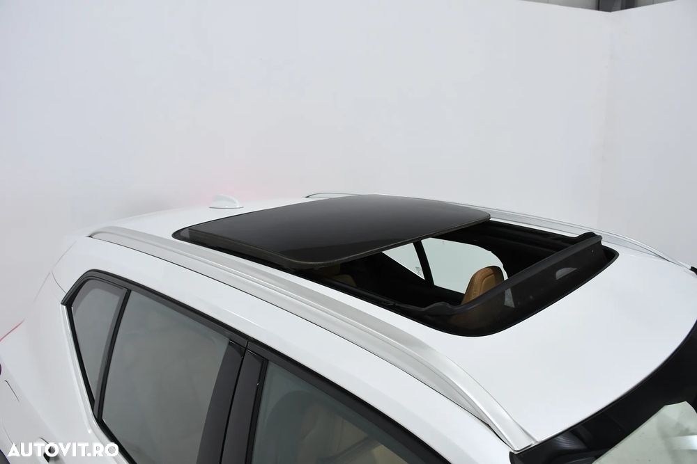 Volvo XC 40 D3 AWD Inscription - 12