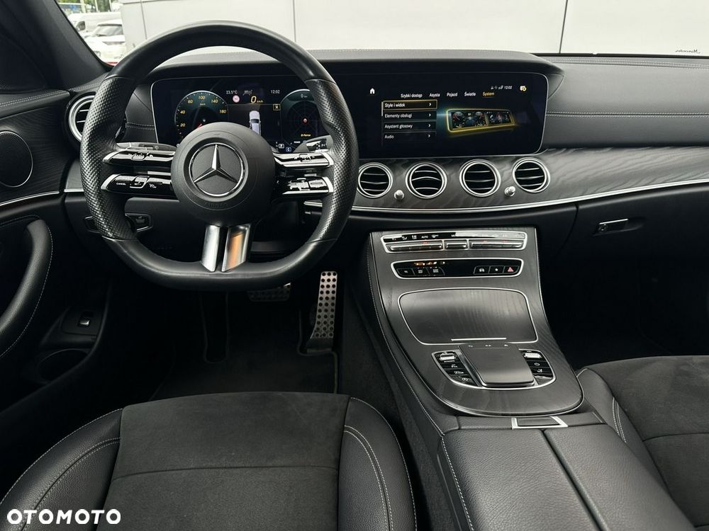 Mercedes-Benz Klasa E - 37