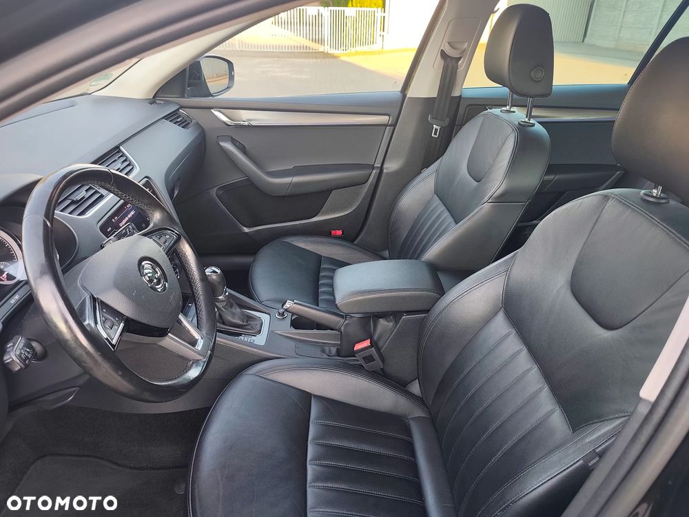 Skoda Octavia 2.0 TDI DSG Premium Edition - 22