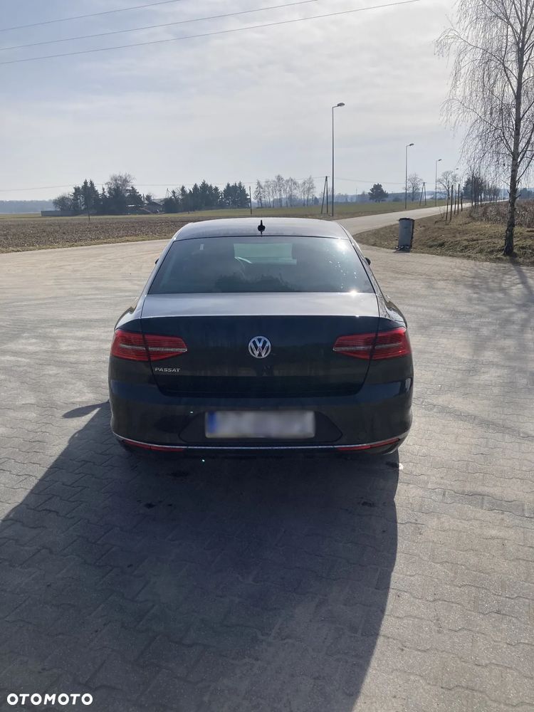 Volkswagen Passat 1.5 TSI EVO Highline DSG - 2