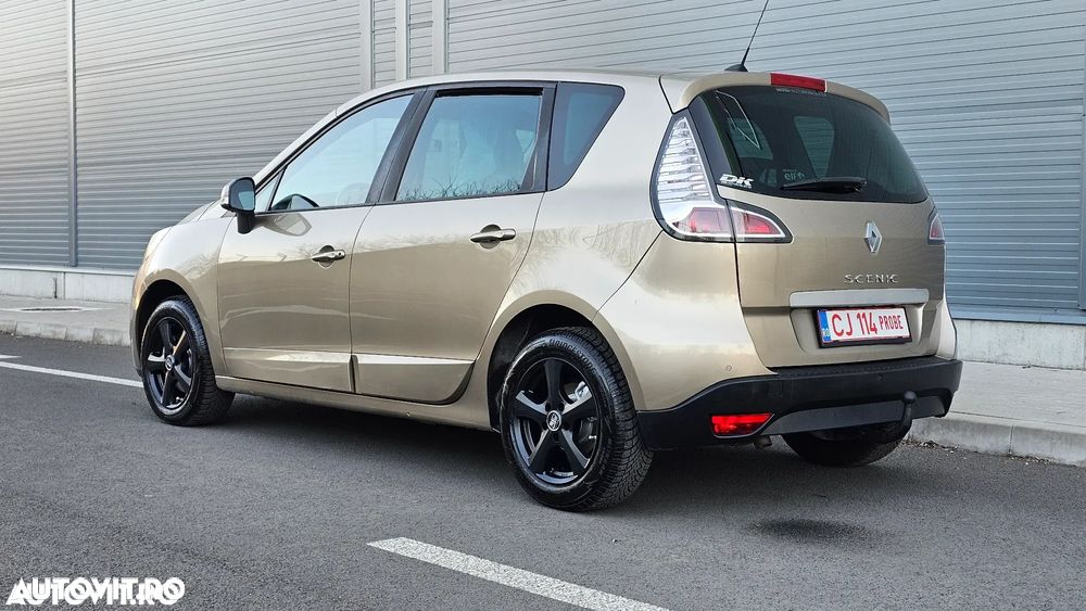 Renault Scenic - 11